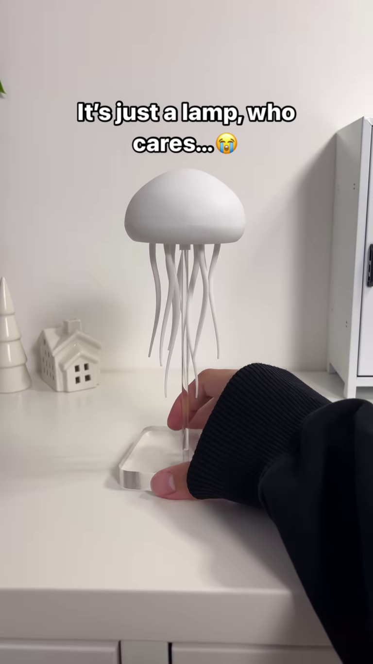 🪼✨ levitating jellyfish night lamp – the ocean in mid air