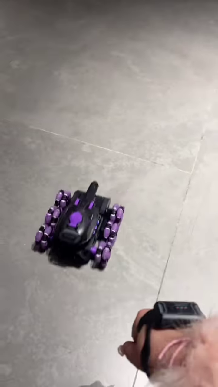 ๐ค gesture controlled rc stunt car โ drive with a wave! ๐โก๏ธ