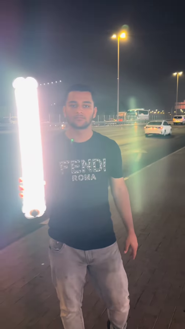 474 3 600x1066 1.png