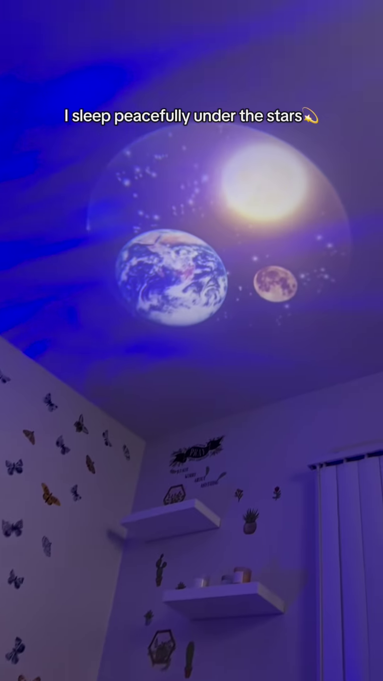 mini portable pattern projector lamp – decorative night light with interchangeable slides